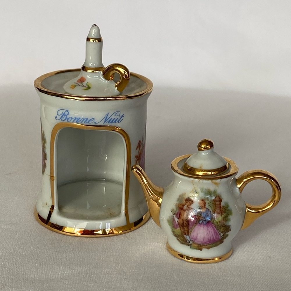 VINTAGE. LIMOGES. MADE IN FRANCE. TEA POT AND NIGHT LIGHT. ROMANTIC. FLOWERY.
